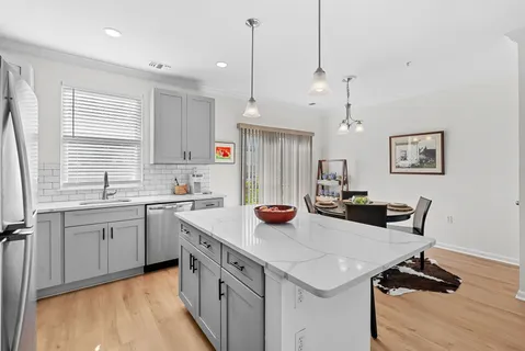 $485,000 | 21762 Dragons Green Square, Ashburn, VA 20147