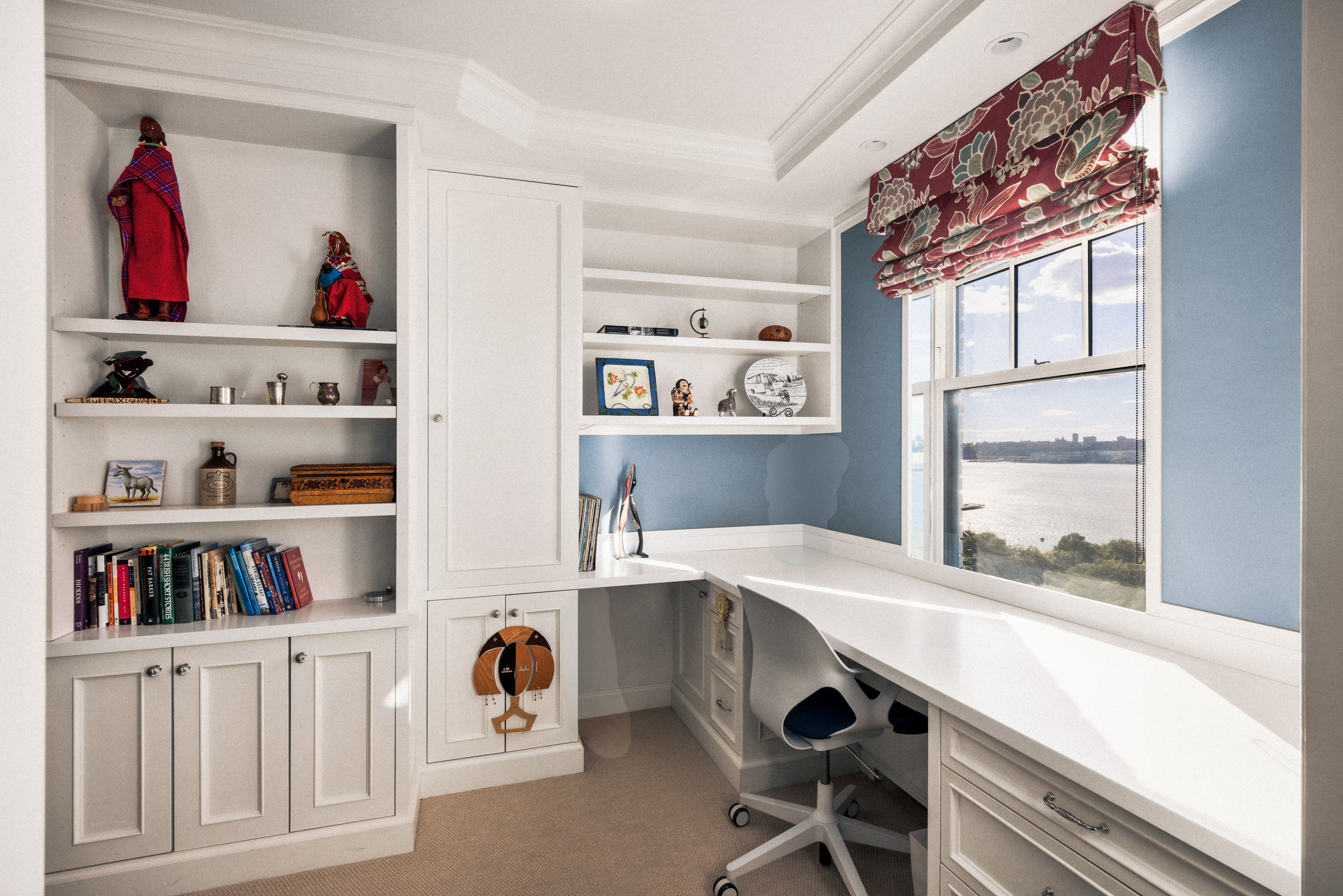 33 Riverside Drive, Unit 13AB Manhattan, NY 10023 - Photo 14 of 19 a workspace with furniture and window