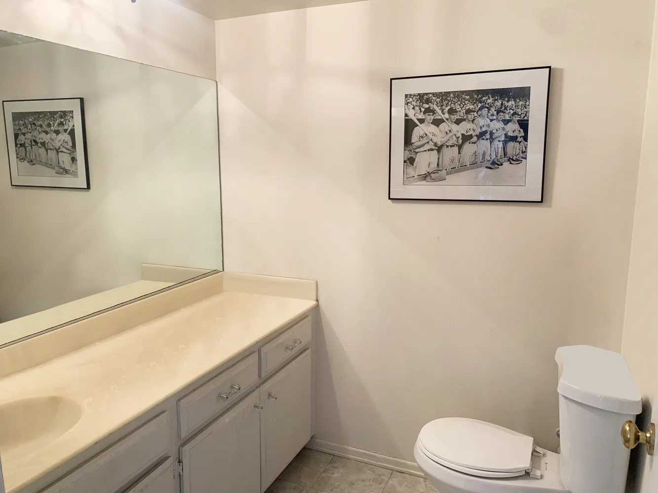 $810,000 | 11767 Iowa Avenue, Unit 10, Los Angeles, CA 90025