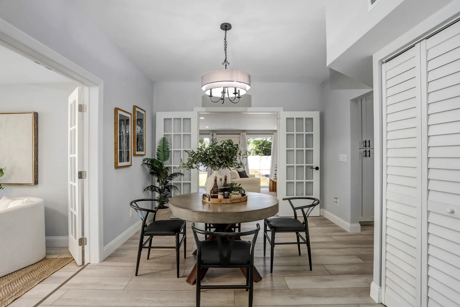 $670,000 | 1960 McKinley Street, Clearwater, FL 33765