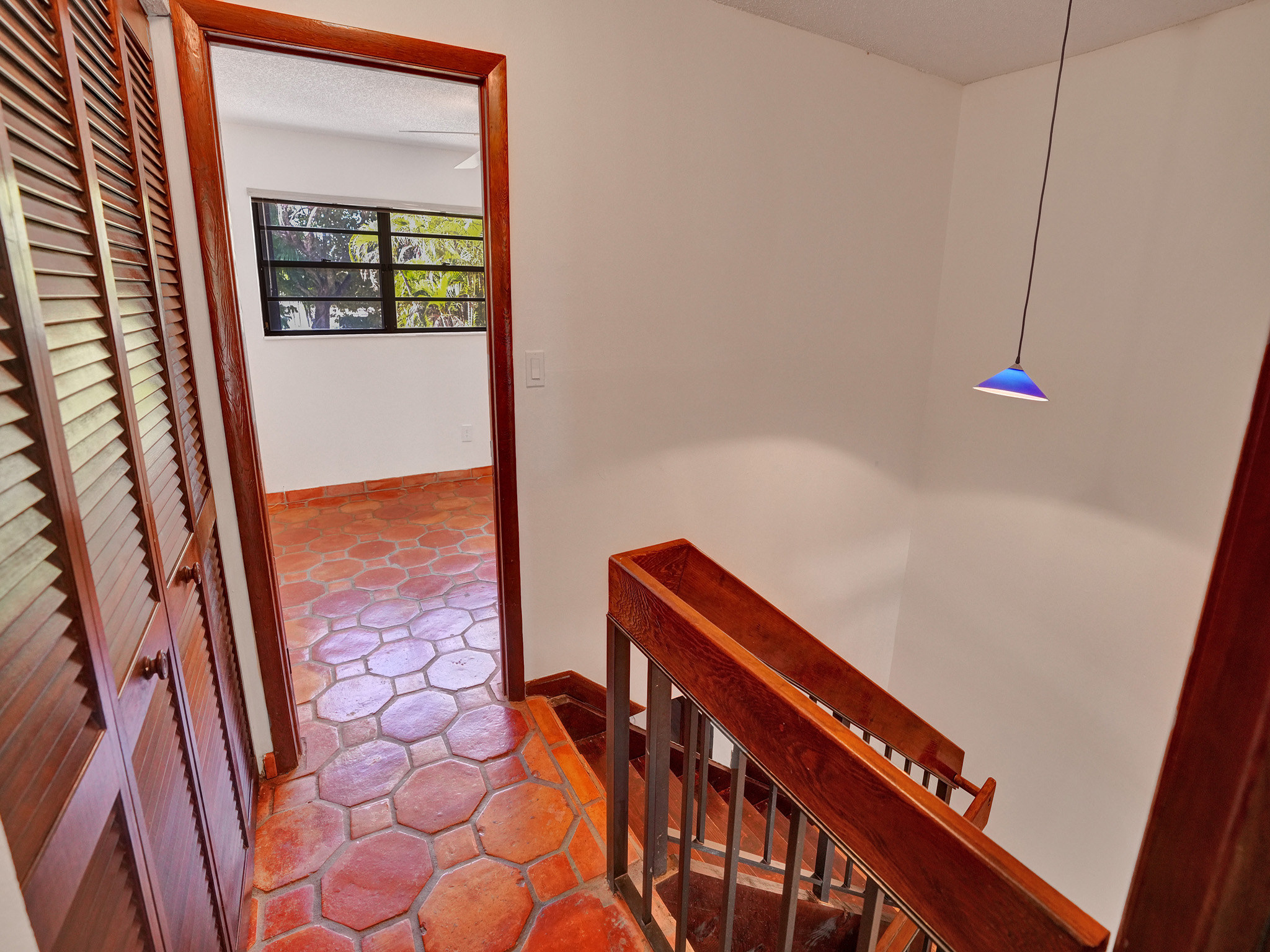 4863 Southwest 71st Place Miami, FL 33155 - Photo 35 of 54