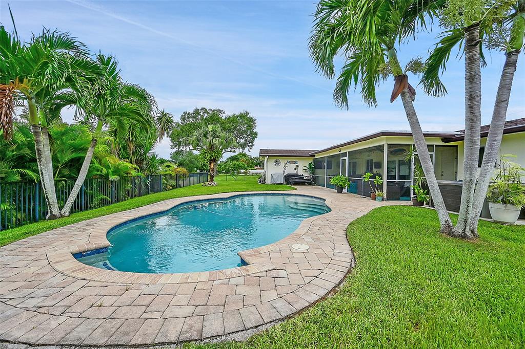 7140 Northwest 10th Court Plantation, FL 33313 - Photo 32 of 43