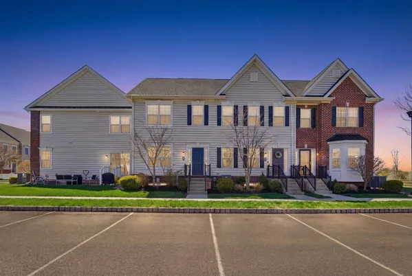 $445,000 | 3951 Cephas Child Road, Unit 11, Doylestown, PA 18902