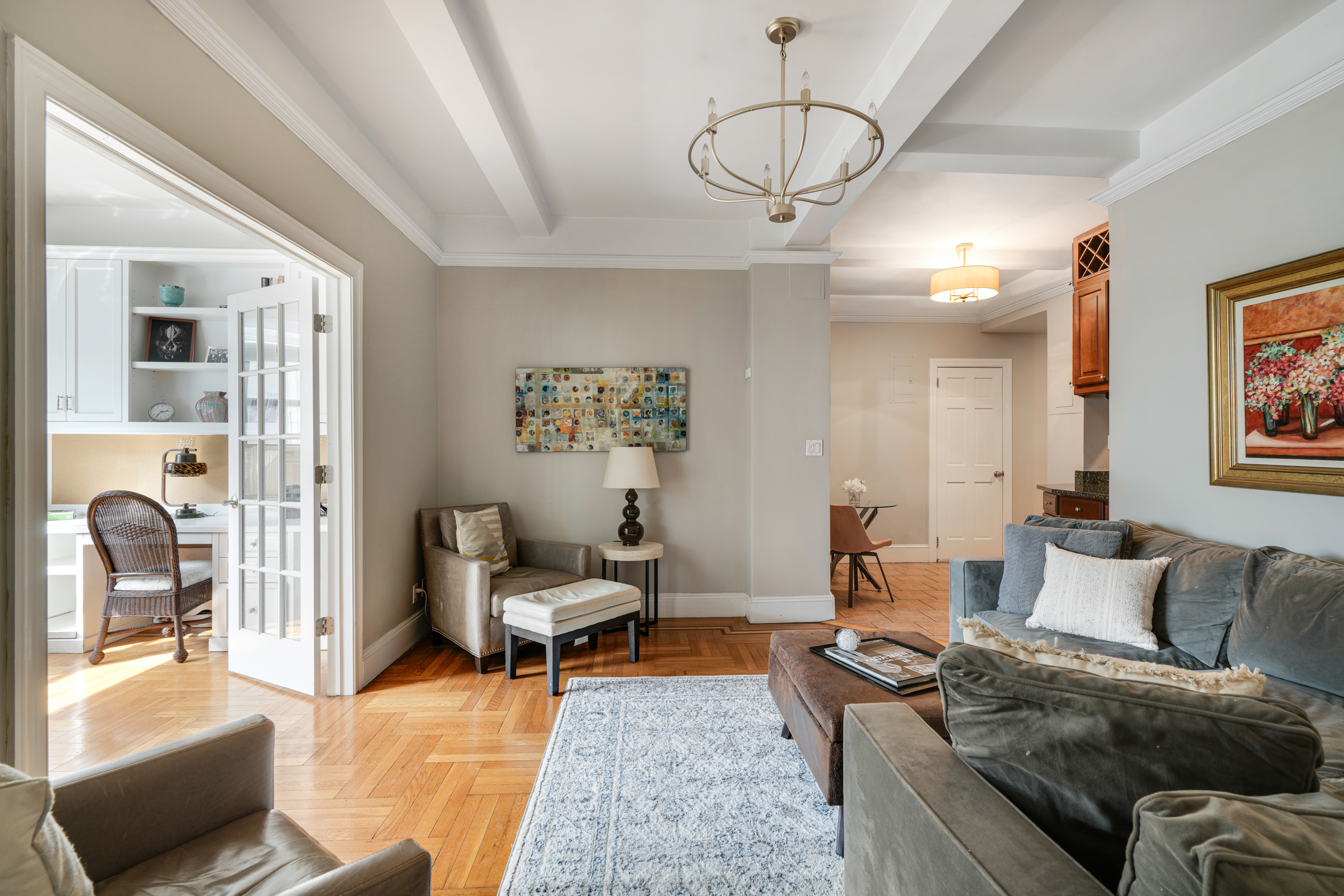 20 West 72nd Street, Unit 704 Manhattan, NY 10023 - Photo 2 of 21