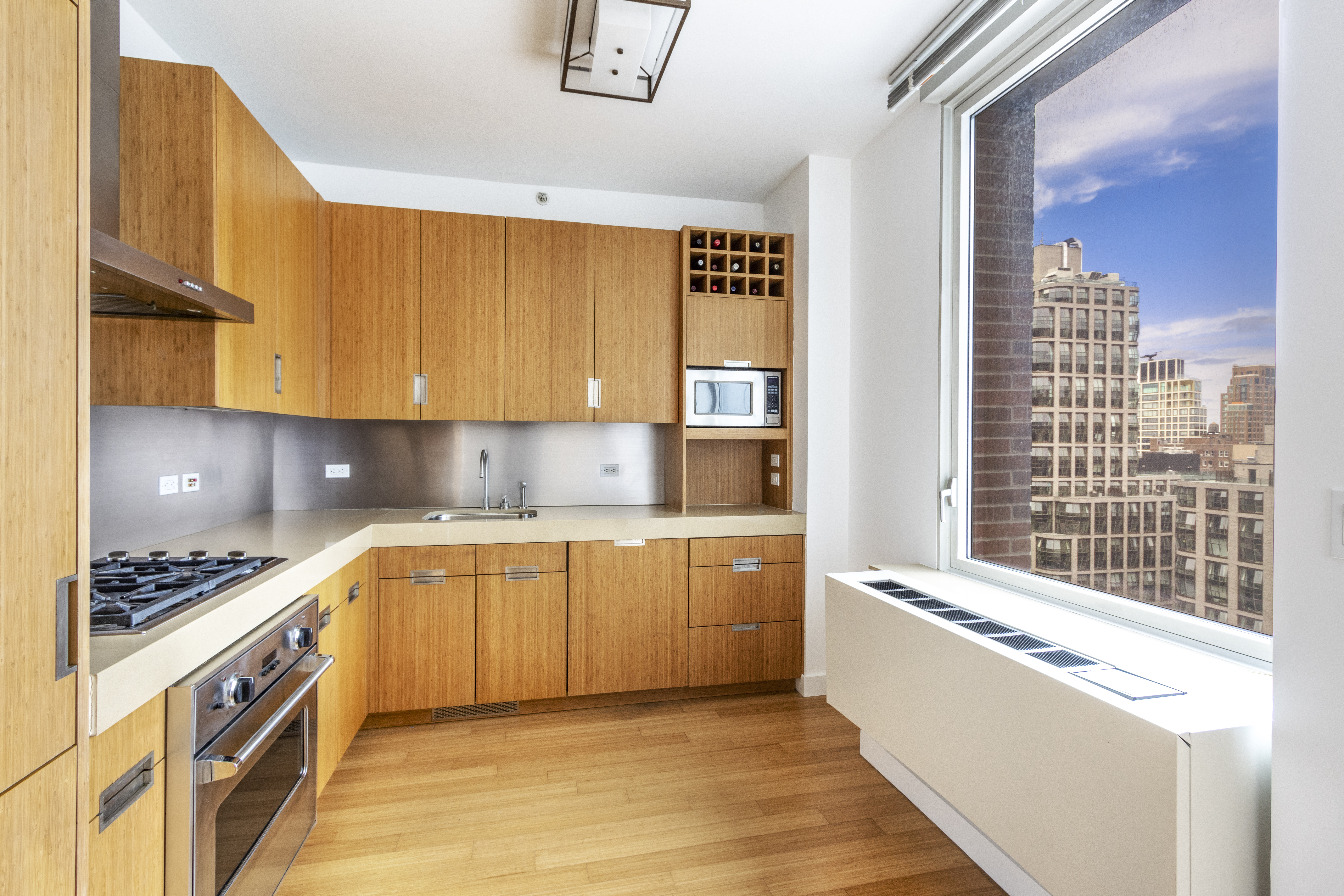 450 West 17th Street, Unit 1610 Manhattan, NY 10011 - Photo 2 of 19