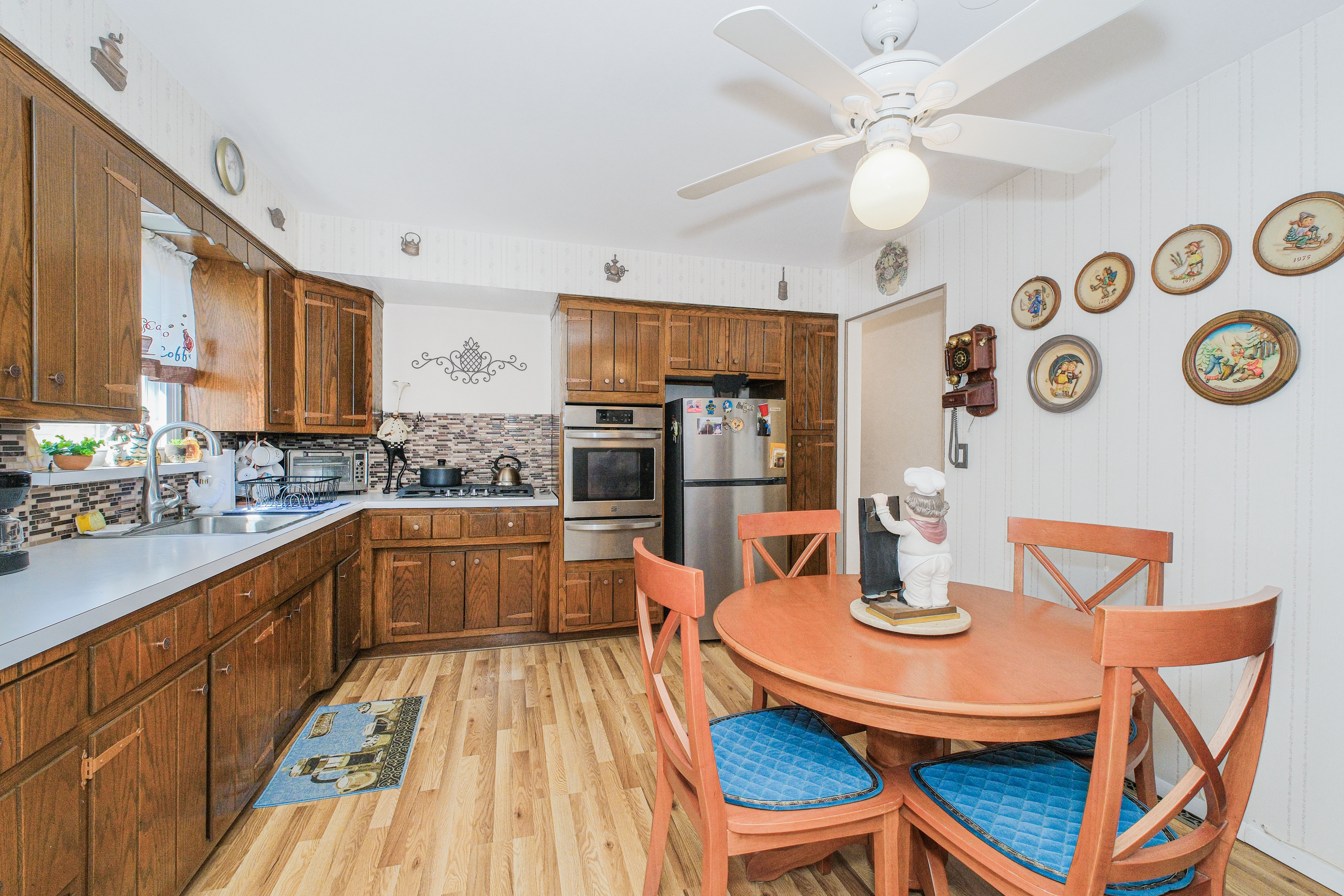 232 Hawthorne Avenue Staten Island, NY 10314 - Photo 4 of 21