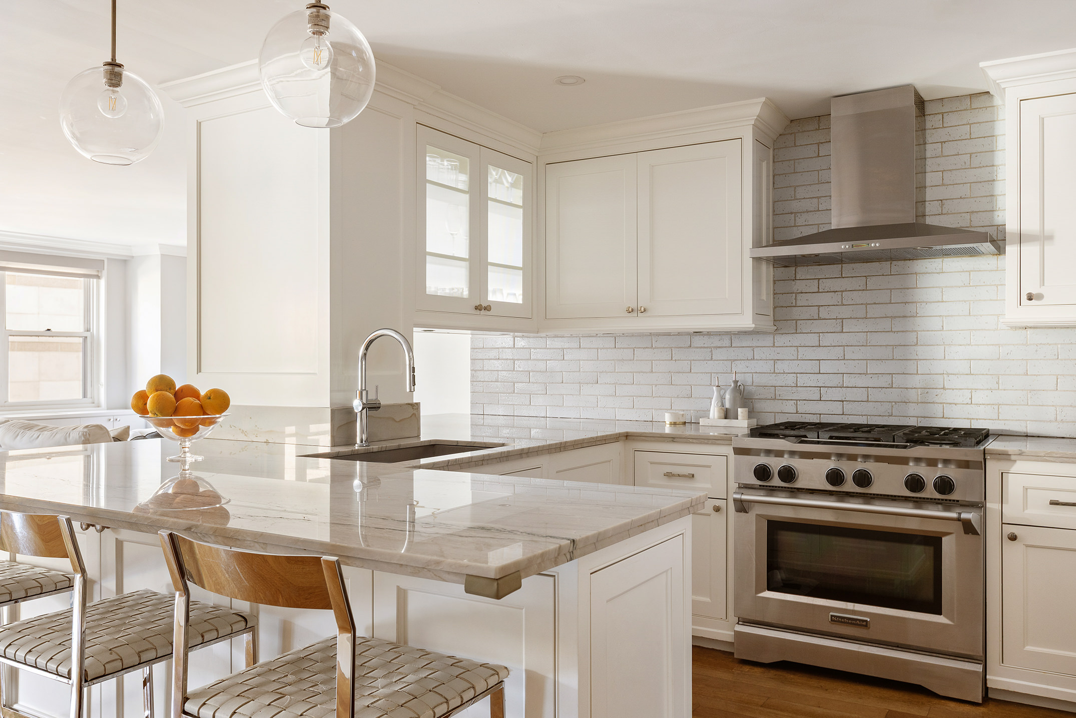 165 West 66th Street, Unit 8ZA Manhattan, NY 10023 - Photo 2 of 16