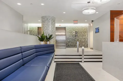 $1,275,000 | 462 West 58th Street, Unit 3E | Hell's Kitchen