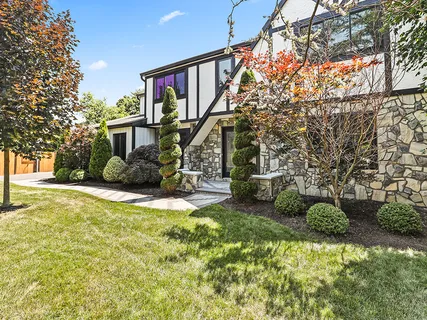 $999,000 | 2198 Cambridge Circle, Jamison, PA 18929