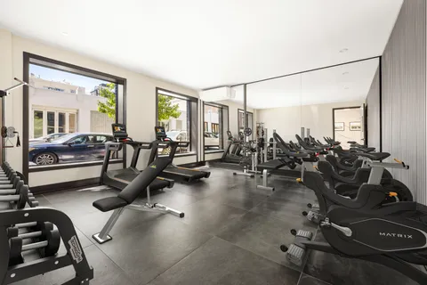$1,395,000 | 149 Green Street, Unit 101 | Greenpoint