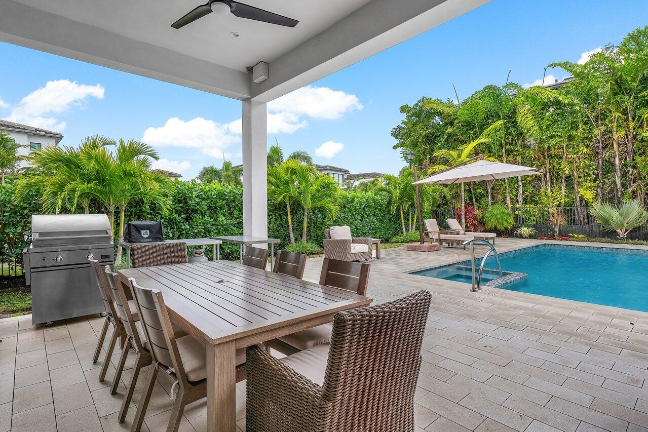 9109 Fiano Place Boca Raton, FL 33496 - Photo 21 of 24 Gallery Image 21