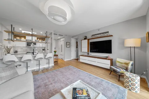 $1,195,000 | 5 West 127th Street, Unit PHB | Central Harlem