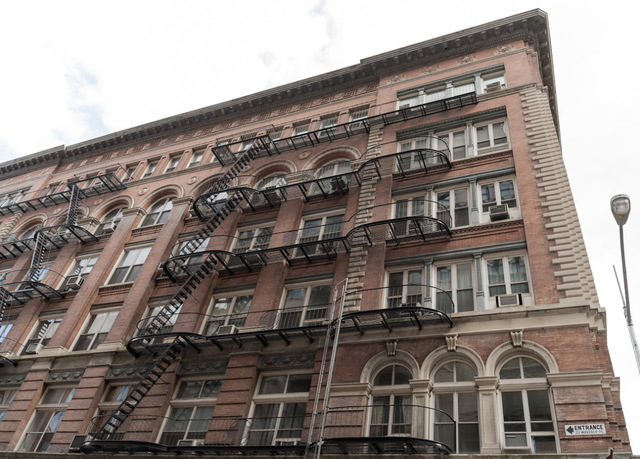 23 Waverly Place, Unit 5X Manhattan, NY 10003 - Photo 7 of 13