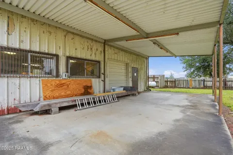 $322,500 | 4092 Poydras Highway, Breaux Bridge, LA 70517