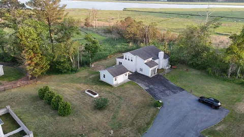 $699,900 | 34742 Frontier Road, Lewes, DE 19958