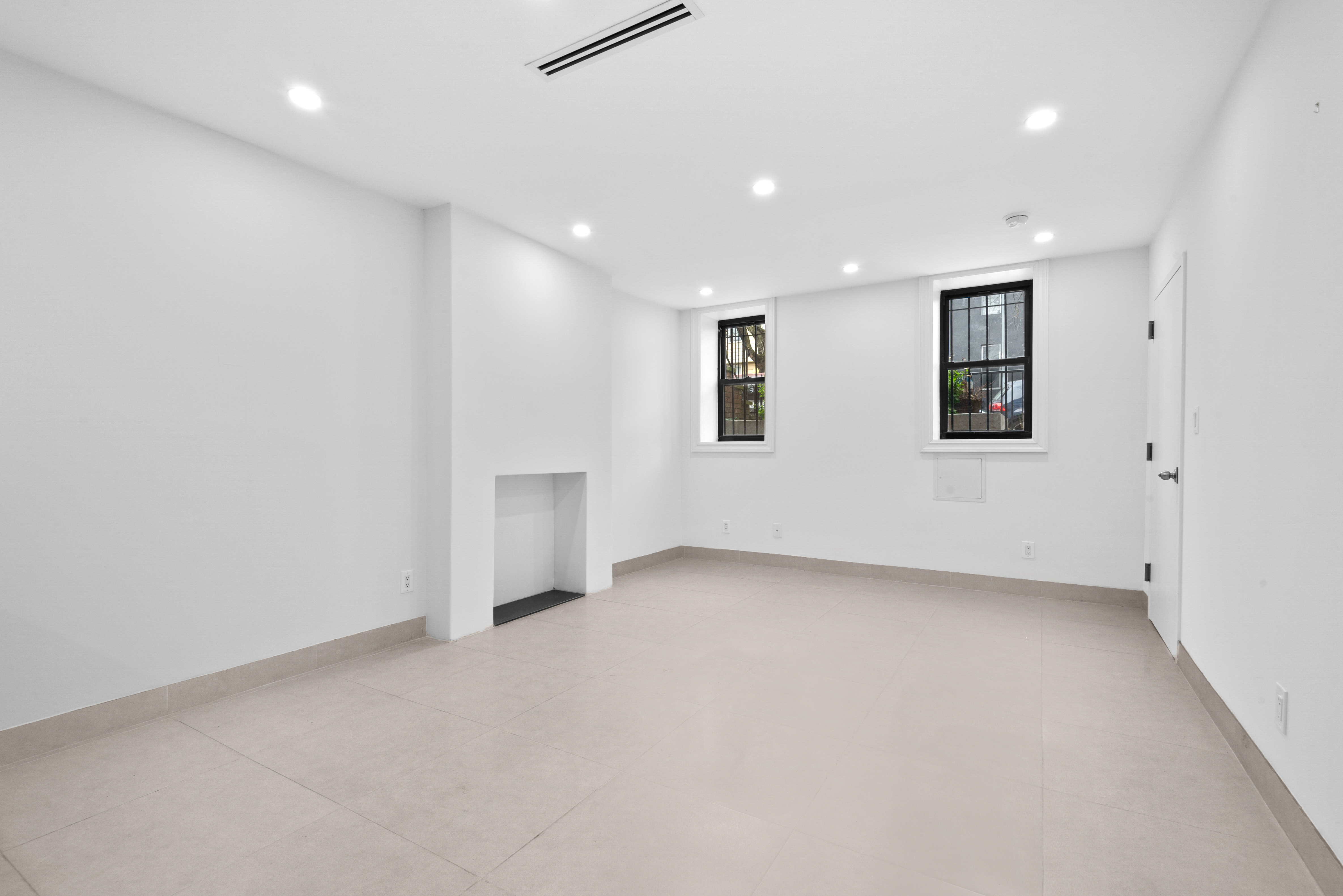 30 Weirfield Street, Unit GARDEN Brooklyn, NY 11221 - Photo 6 of 11