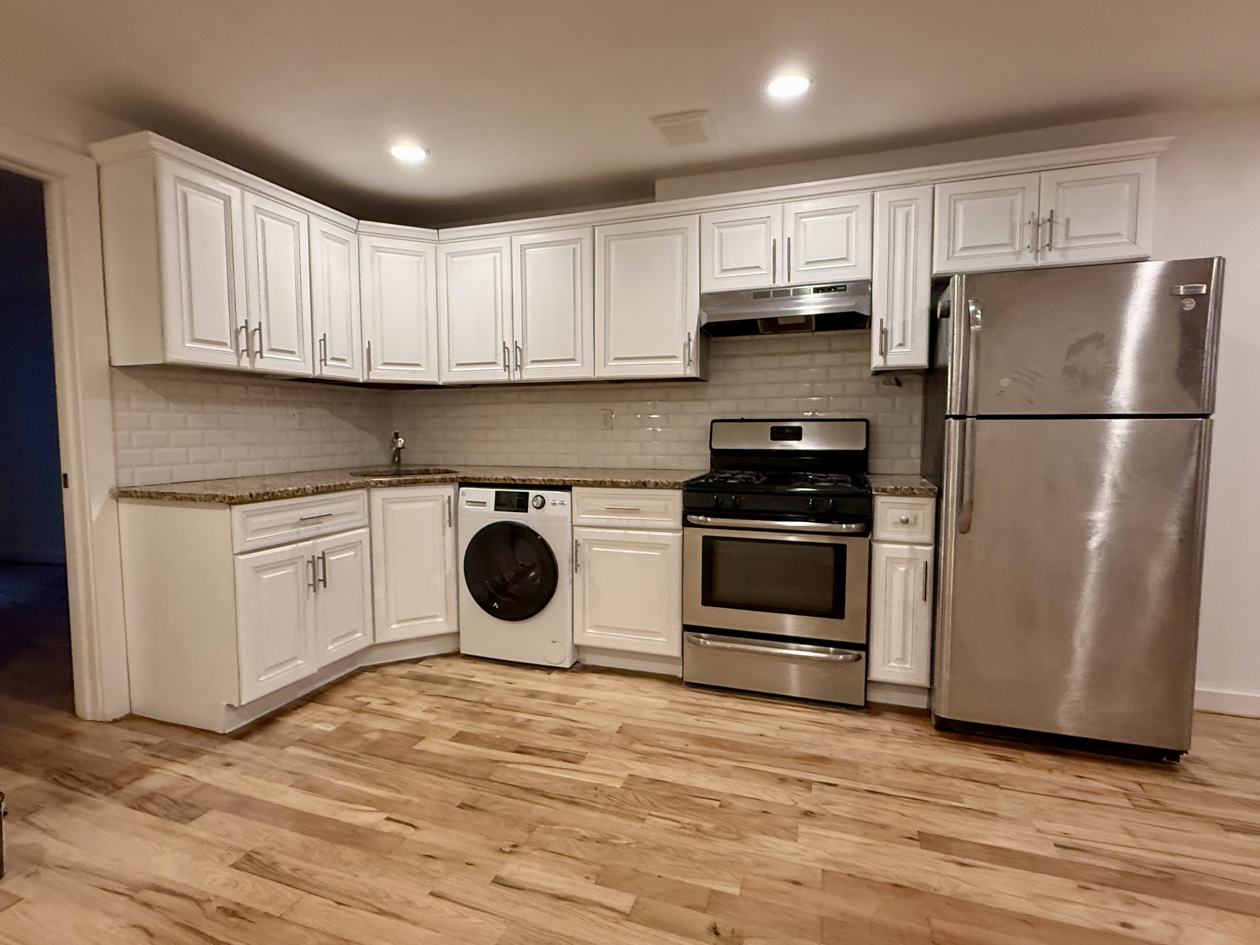 420 Kosciuszko Street, Unit 1 Brooklyn, NY 11221 - Photo 3 of 7