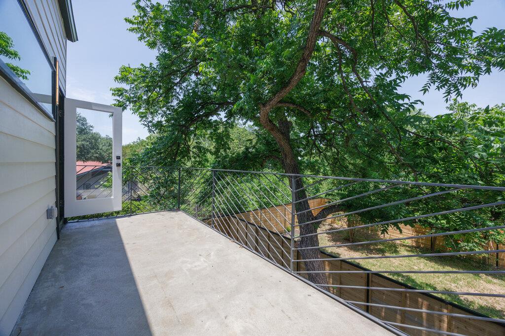 4506 Clawson Road Austin, TX 78745 - Photo 11 of 24 Gallery Image 11
