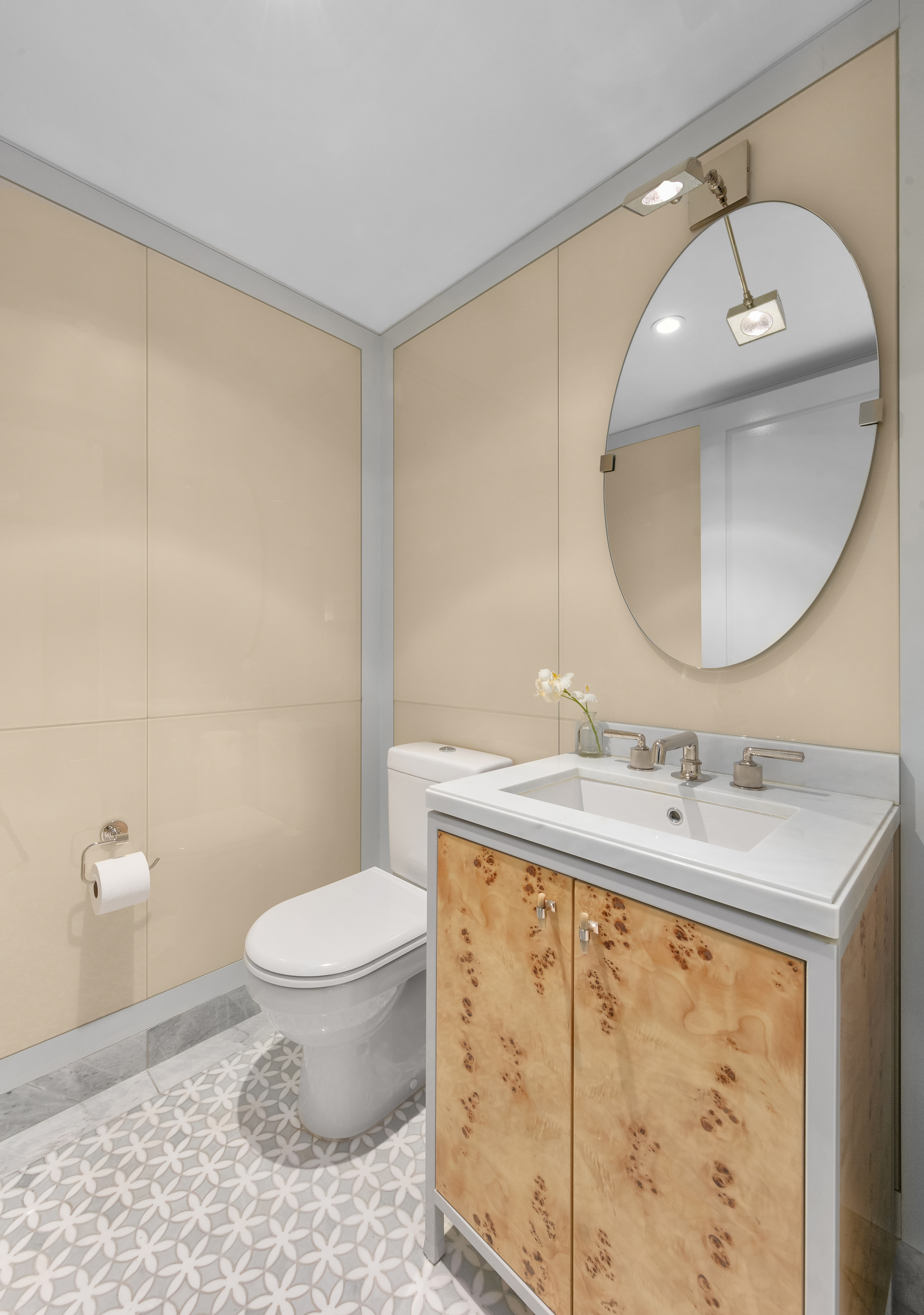 21 East 61st Street, Unit 7F Manhattan, NY 10065 - Photo 16 of 21