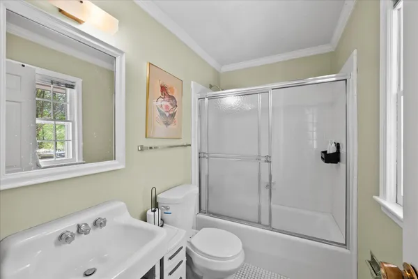$2,400,000 | 11304 Skipwith Lane, Potomac, MD 20854