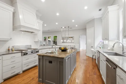 $2,900,000 | 7837 Stanford Avenue, Dallas, TX 75225