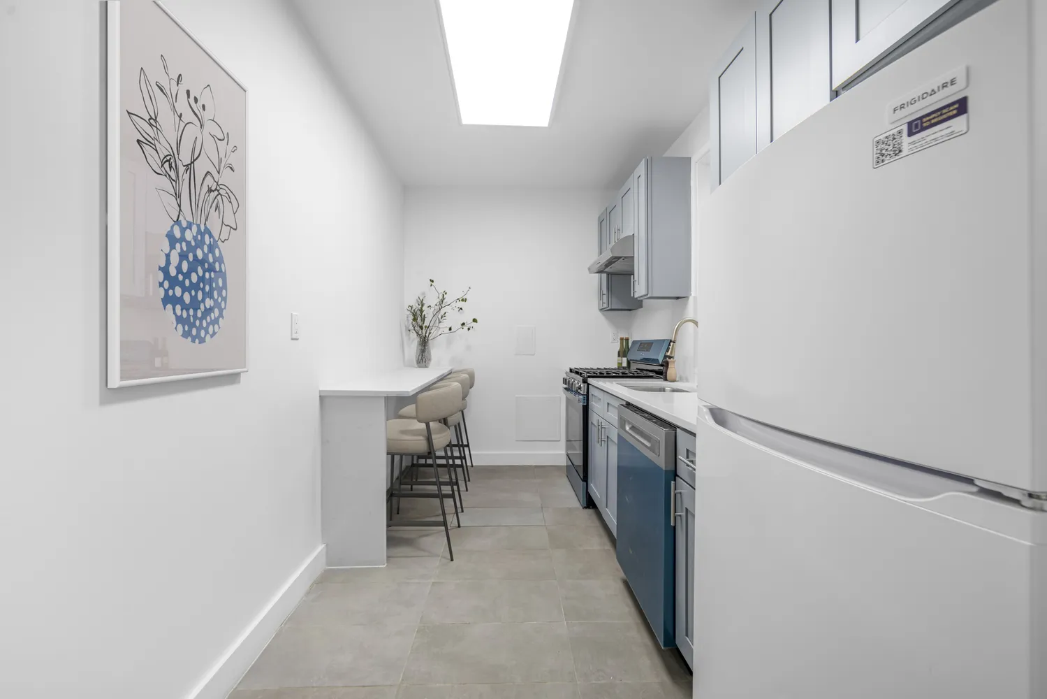 $5,250 | 210 Grand Street, Unit 3F | Little Italy