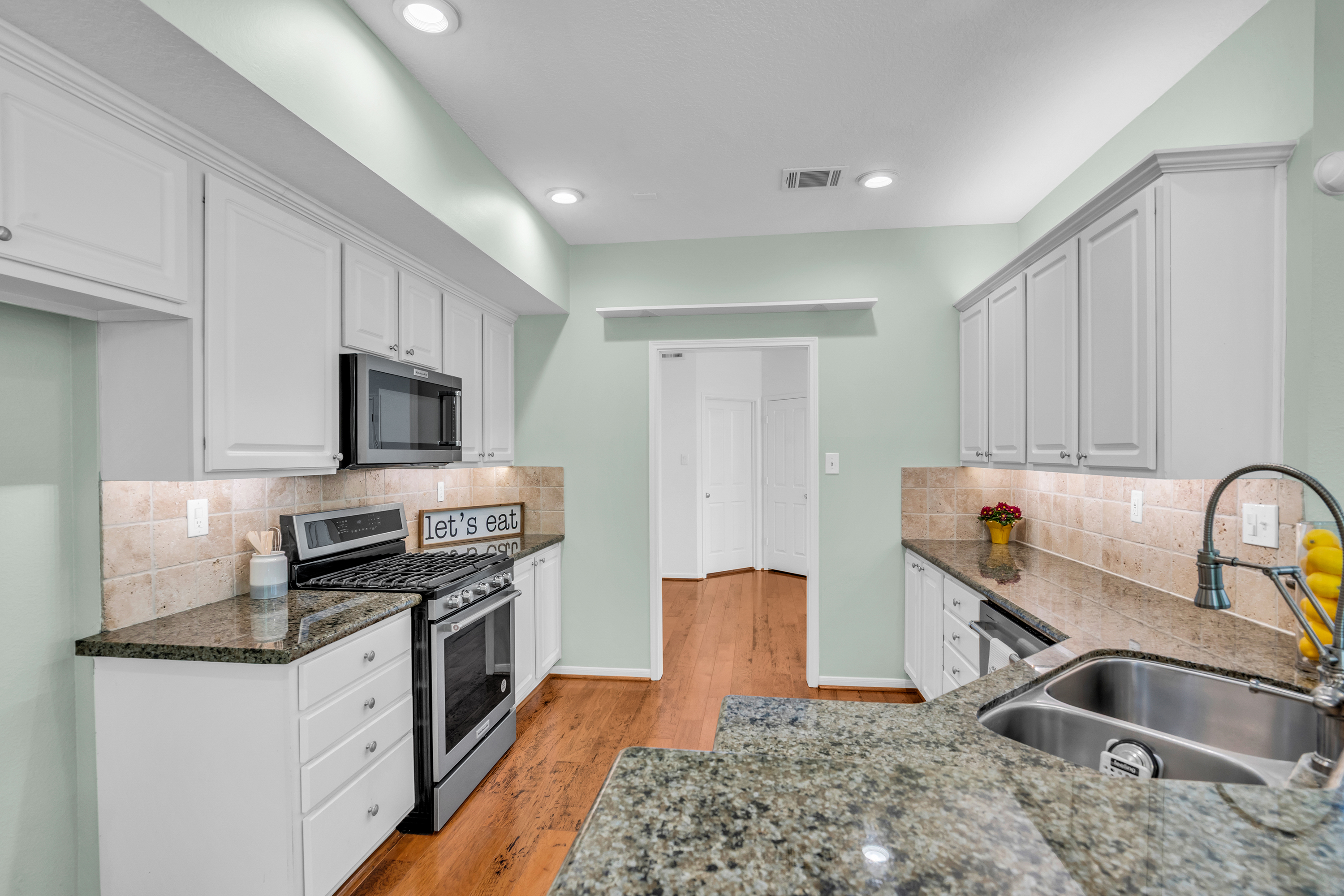 75 Lakeridge Drive Spring, TX 77381 - Photo 21 of 45 Gallery Image 21