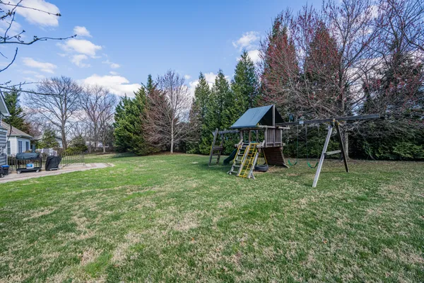 $1,050,000 | 8114 Kylemore Way, Ellicott City, MD 21043