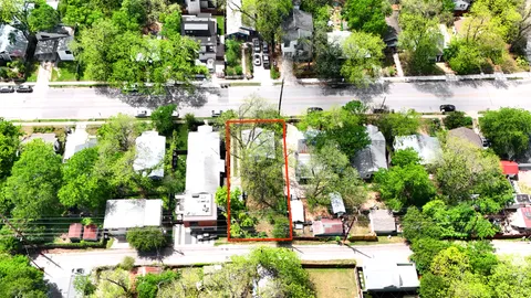 $670,000 | 1710 Holly Street, Austin, TX 78702
