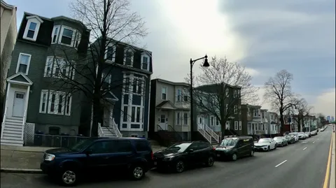 $2,650 | 603 Bennington Street, Unit 1, Boston, MA 02128