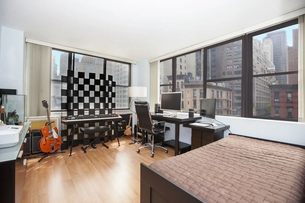 $5,000 | 301 East 45th Street, Unit 4E | Midtown East