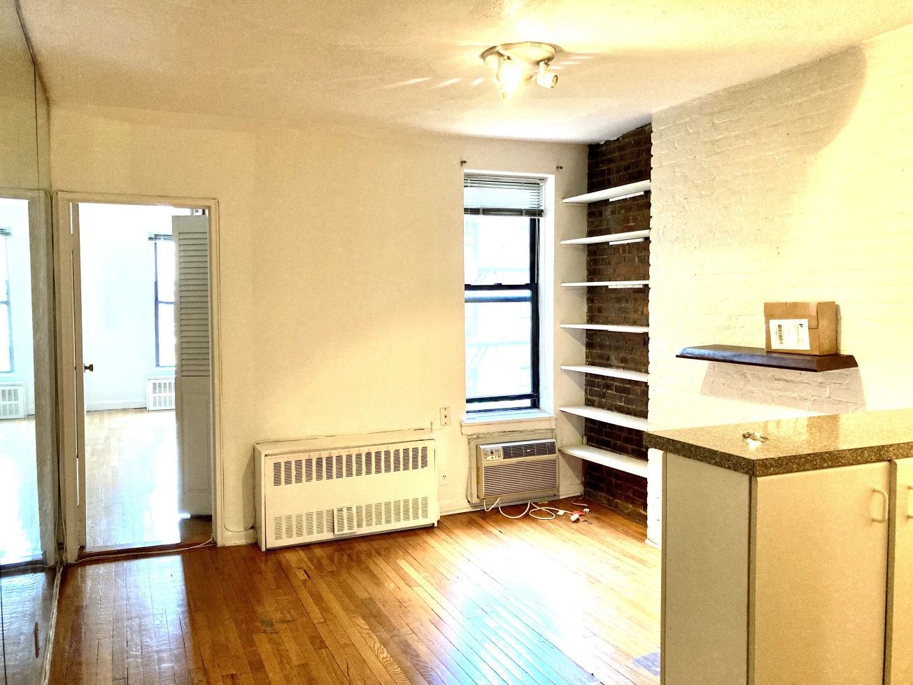 237 East 79th Street, Unit 4A Manhattan, NY 10075 - Photo 4 of 12