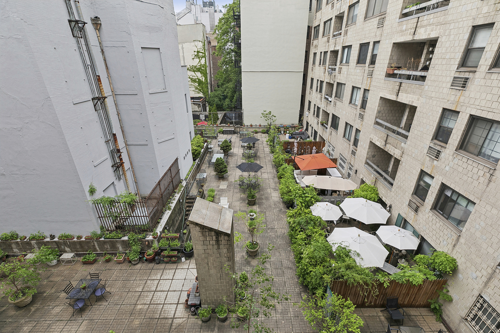 85 8th Avenue, Unit 4V Manhattan, NY 10011 - Photo 8 of 9