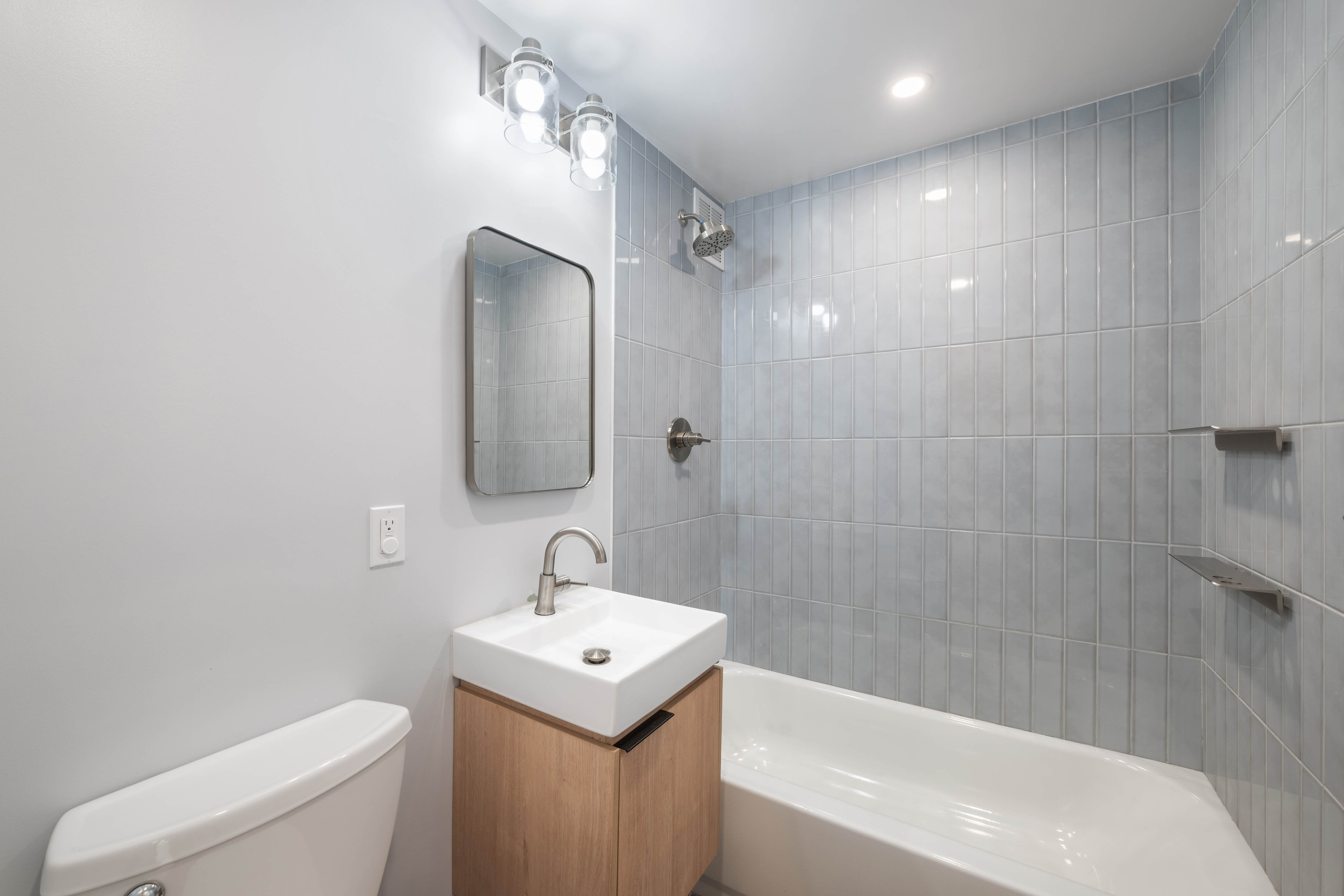 3725 Henry Hudson Parkway West, Unit 3DE Bronx, NY 10463 - Photo 15 of 20