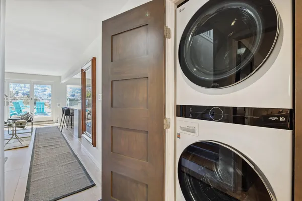 $15,000 | 685 Noe Street, San Francisco, CA 94114