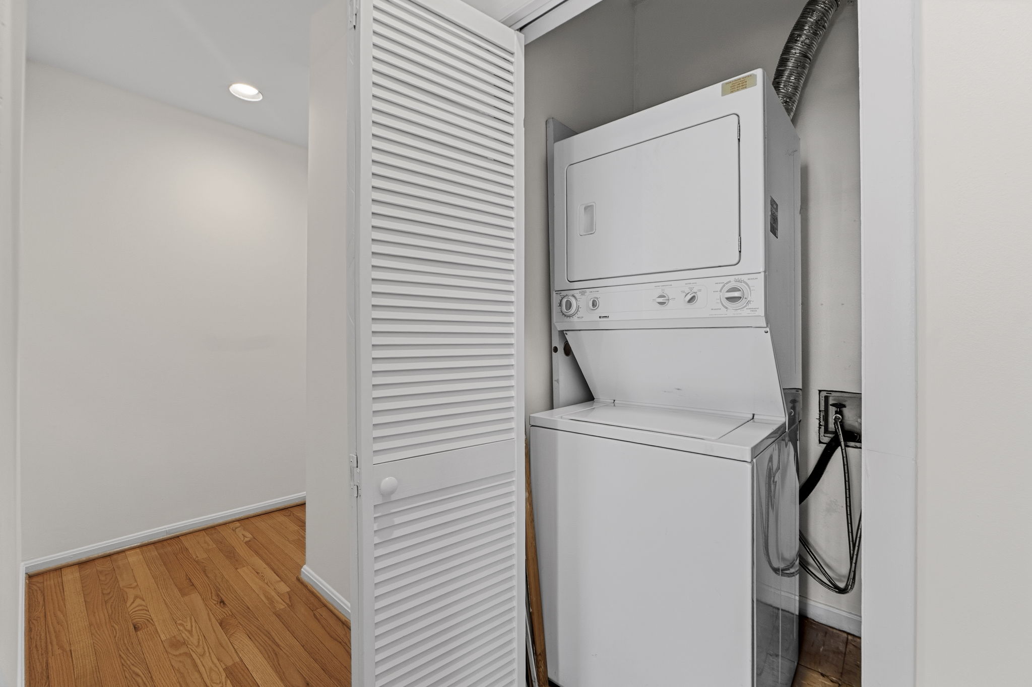 1927 15th Street Northwest Washington, DC 20009 - Photo 17 of 59