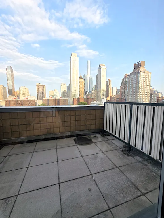 $4,100 | 75 West End Avenue, Unit C15E | Upper West Side