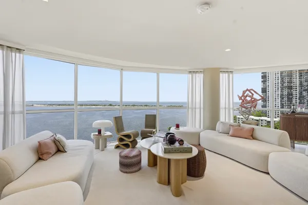 $2,150,000 | 2025 Brickell Avenue, Unit 1401, Miami, FL 33129