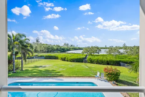 $1,550,000 | 8525 Seacrest Drive, Vero Beach, FL 32963