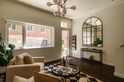 $1,199,999 | 227 West George Street, Philadelphia, PA 19123