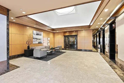 $1,999,999 | 171 East 84th Street, Unit 4B | Upper East Side