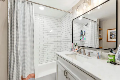 $825,000 | 634 Catharine Street, Philadelphia, PA 19147