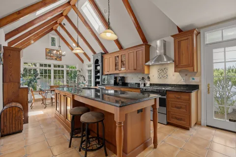 $1,950,000 | 5207 Andover Road, Chevy Chase, MD 20815