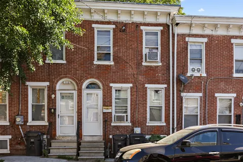 $99,900 | 715 East 10th Street, Wilmington, DE 19801