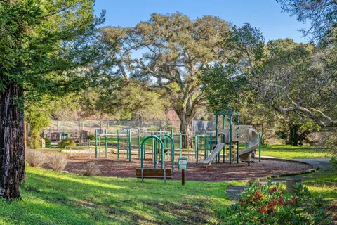 $1,395,000 | 5 Creekside Drive, San Rafael, CA 94903