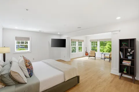 $2,575,000 | 8455 Portland Place, McLean, VA 22102