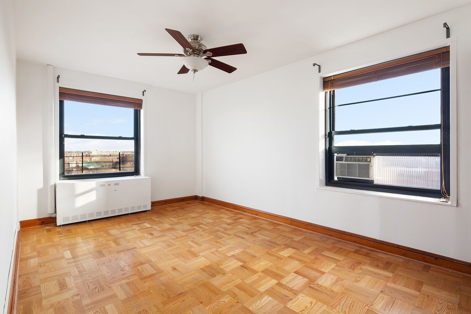 $1,100,000 | 209 Clinton Avenue, Unit 12G | Clinton Hill