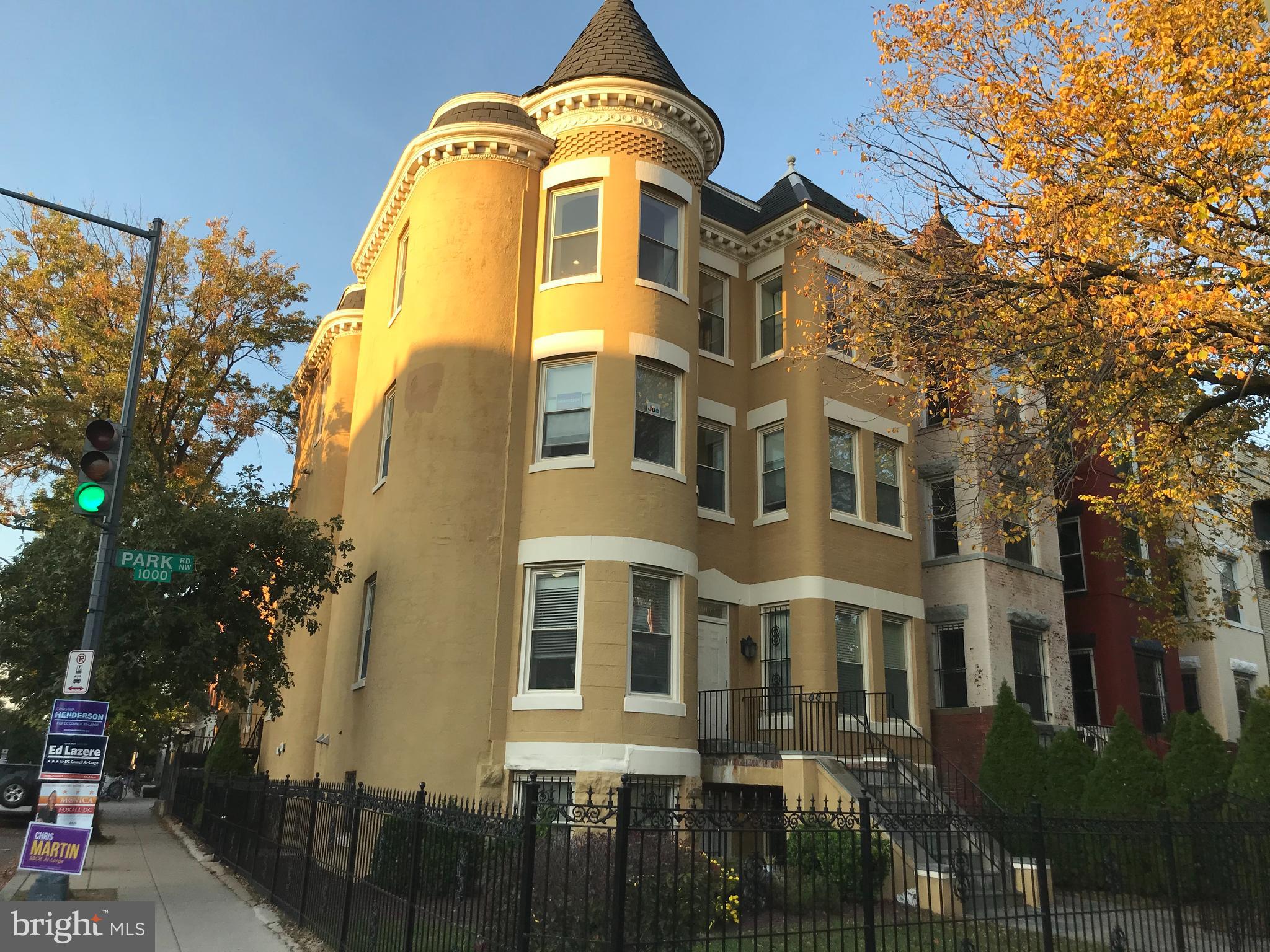 1033 Park Road Northwest, Unit 6 Washington, DC 20010 - Photo 2 of 38 a front view of a house