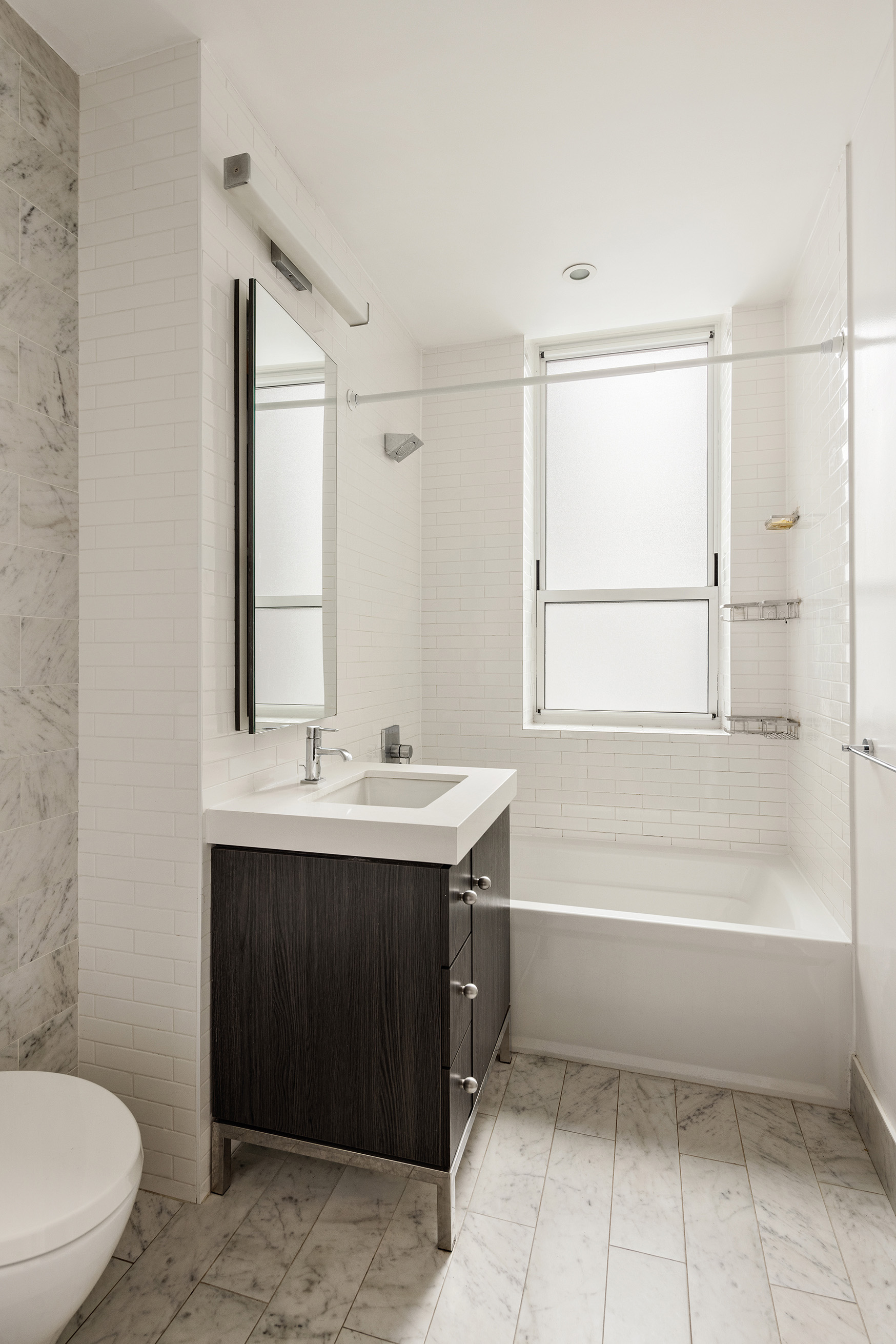 416 West 52nd Street, Unit 713 Manhattan, NY 10019 - Photo 6 of 18 Gallery Image 6