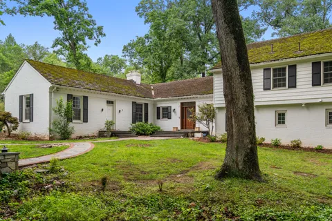 Contact Agent | 6613 Bradley Boulevard, Bethesda, MD 20817